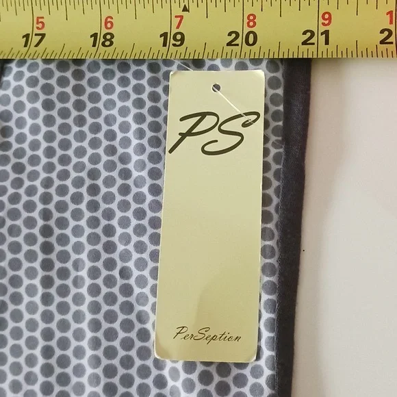 NEW Cute PerSeption Concept Top Size Large - Picture 11 of 12